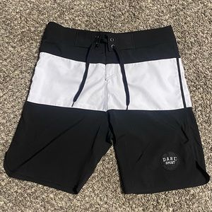 Size 30 DARC sport men’s physique competition shorts. Swimming trunks.